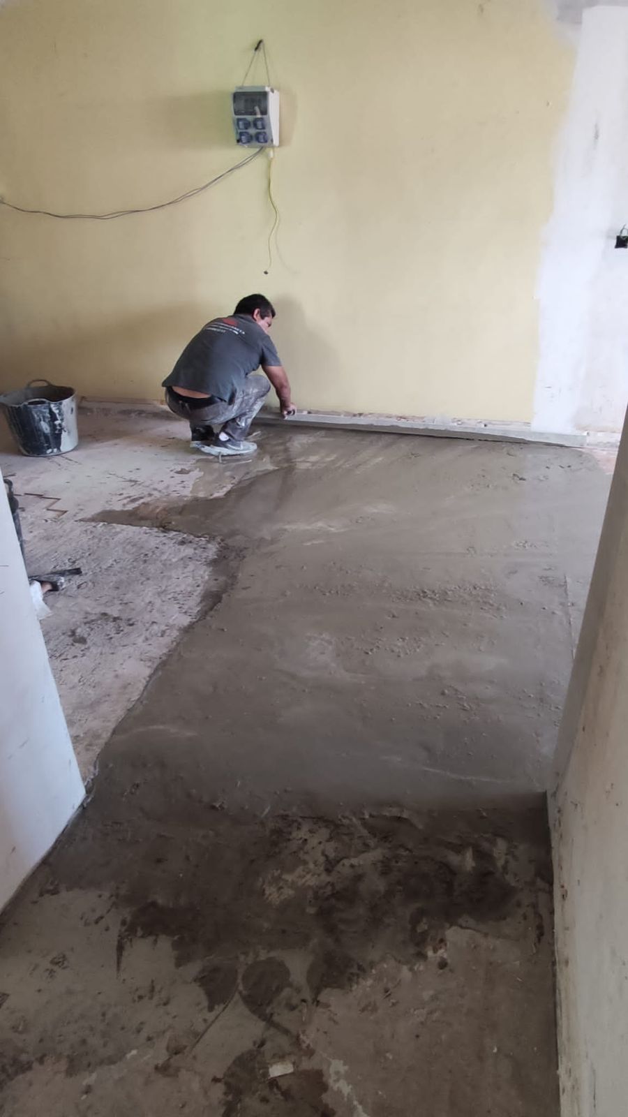 Preparación de solera antes del pavimento